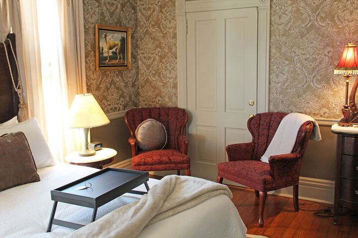 Boonville Luxury Lodging