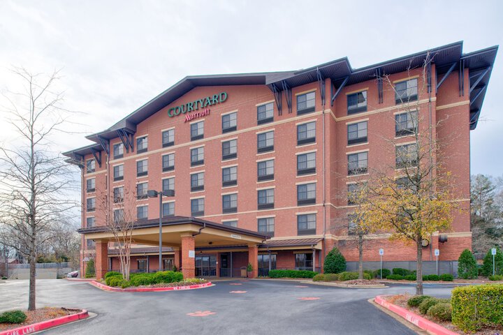 Hotel 2 of 48