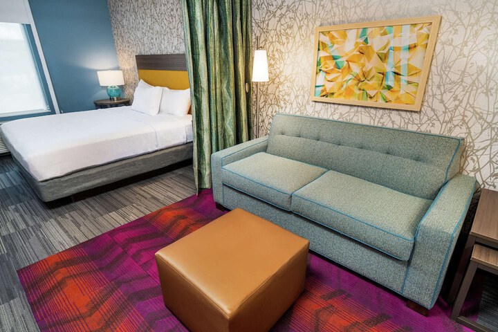 Room 17 of 46