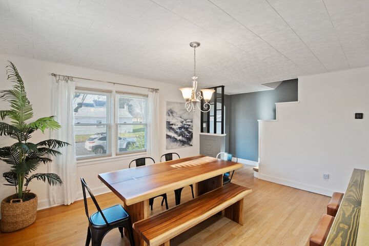 sweet Serenity" Stay 10 Minutes From Hershey 3 Bedroom Home by RedAwning