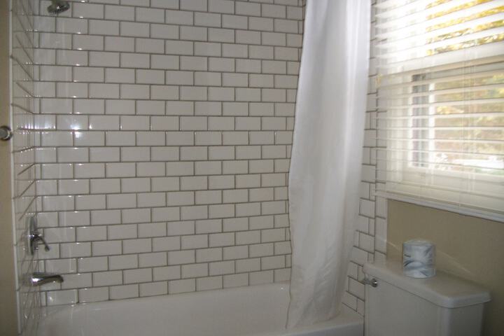 Room 43 of 109
