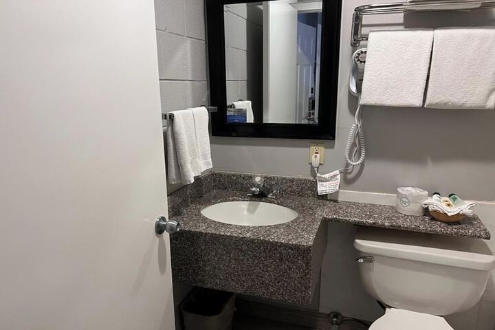 Room 46 of 56
