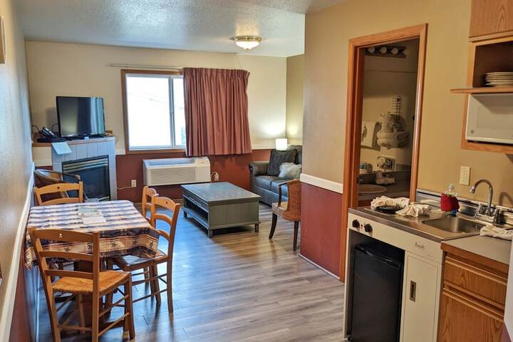 Room 46 of 84
