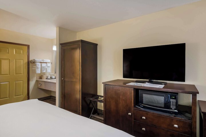 Room 22 of 26