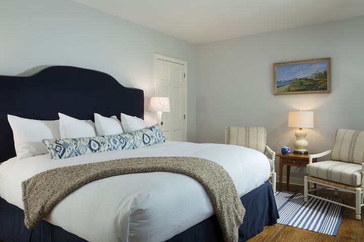 Room 20 of 39