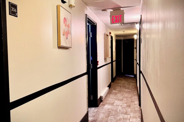 Ballroom/Hall 64 of 68
