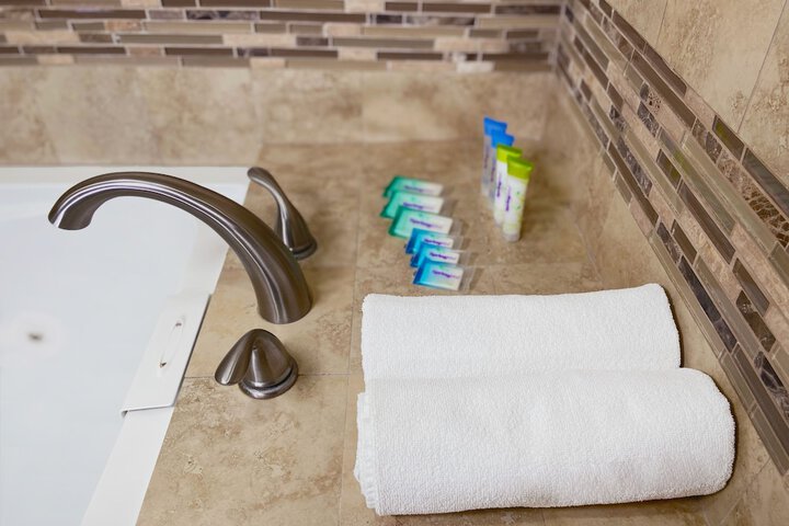 Nite Inn - Walking Distance to Universal Studios Hollywood