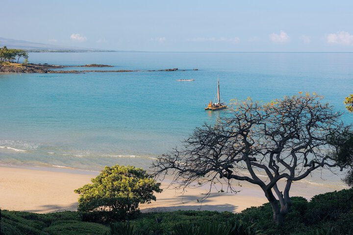 Mauna Kea Beach Hotel Autograph Collection