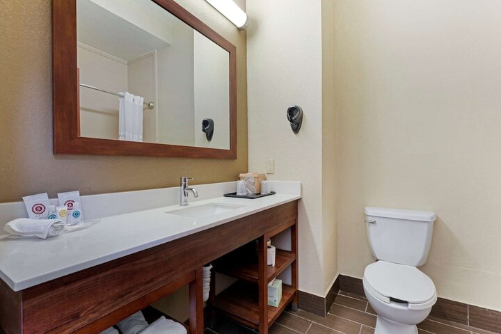 Comfort Suites Gainesville