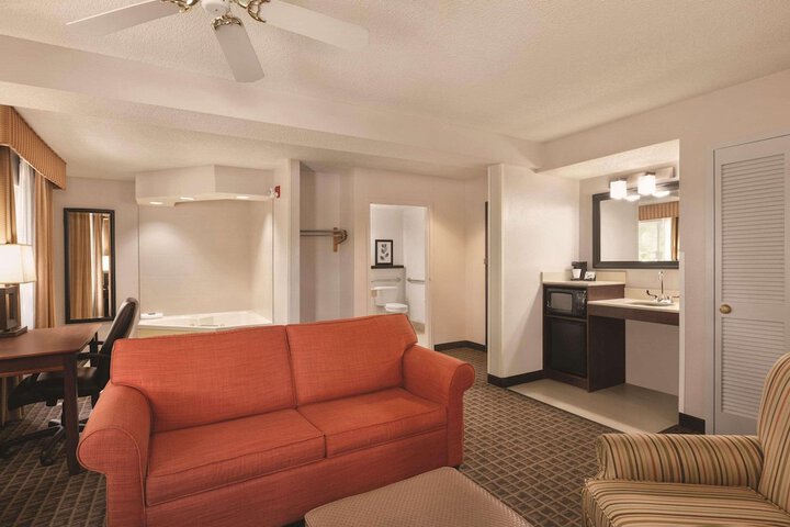 Country Inn & Suites by Radisson Lawrenceville near Northside Hospital Gwinnett