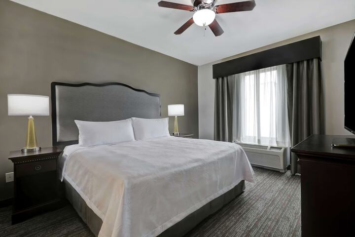 Room 40 of 58