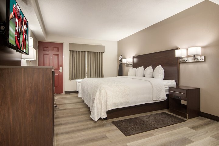 Room 29 of 35
