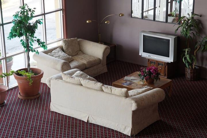 Hotel Interior 7 of 30