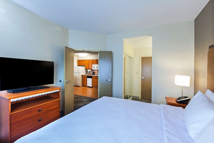 Room 25 of 35