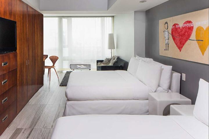 Room 10 of 70
