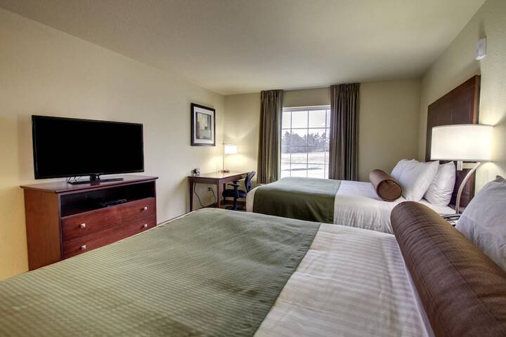 Cobblestone Inn & Suites - Winterset IA