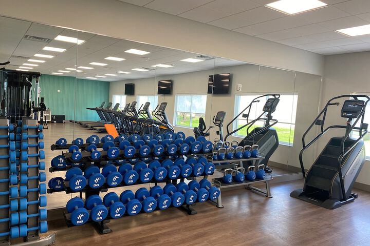 Holiday Inn Express & Suites Madison West - Middleton by IHG