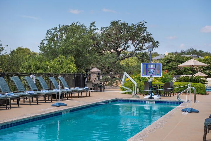 Hilton San Antonio Hill Country