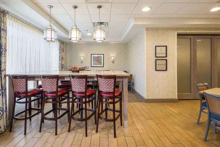 Hampton Inn Freeport / Brunswick