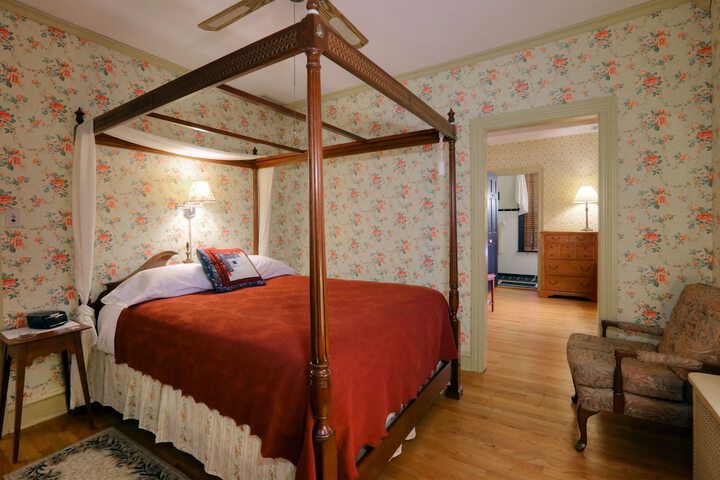 Room 29 of 65
