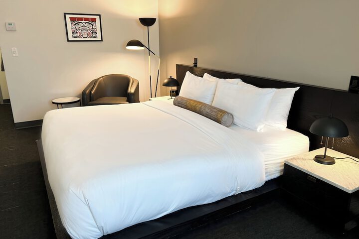 Room 19 of 53