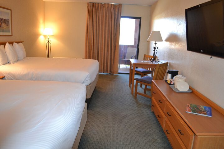 Room 14 of 36