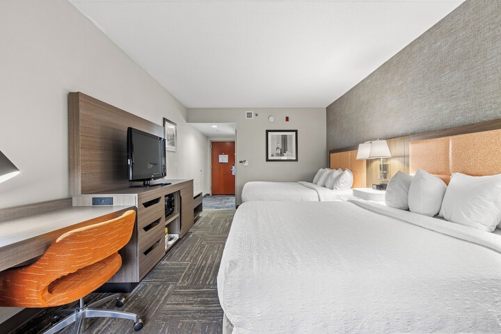 Hampton Inn & Suites Knoxville-Downtown