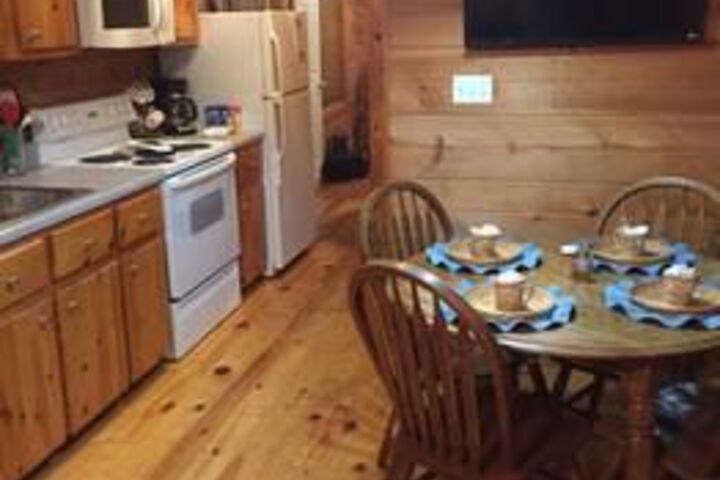 Riverside Log Cabins