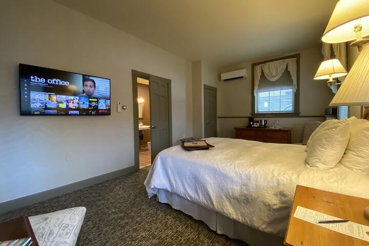 Room 56 of 105
