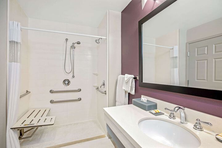 Room 20 of 31