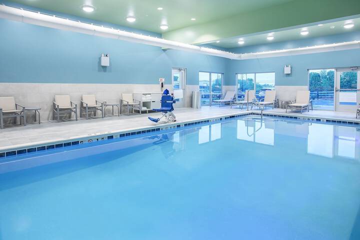 Pool 7 of 37