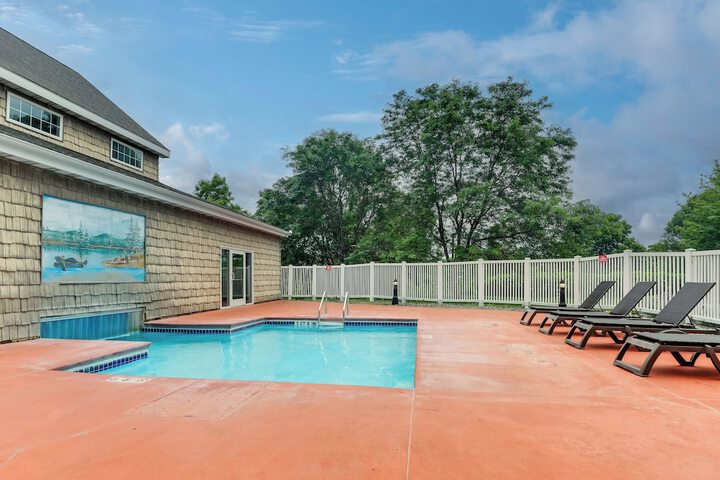 Pool 5 of 43