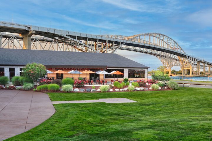 DoubleTree by Hilton Hotel Port Huron