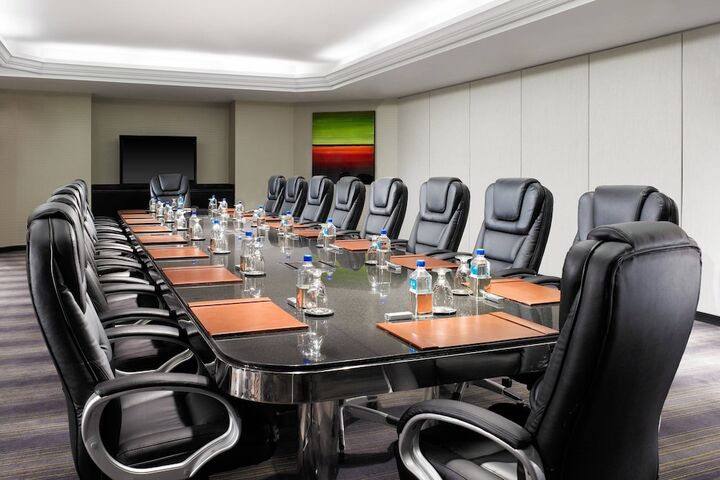 Meeting 33 of 56