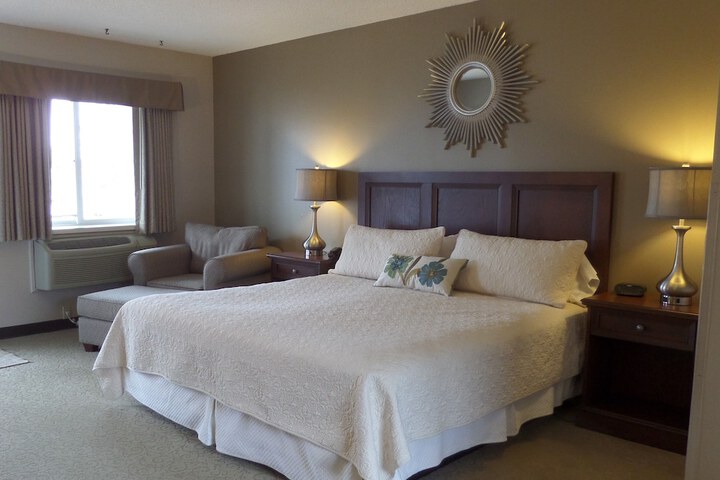 Room 11 of 19
