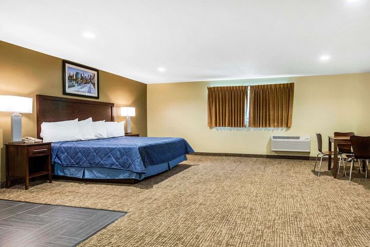 Room 18 of 24