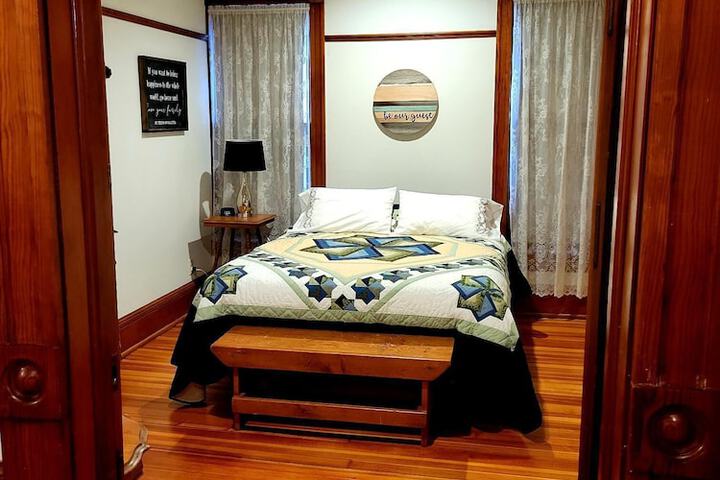 Room 16 of 31