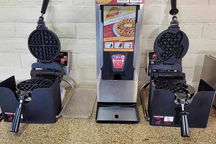 Breakfast/Coffee Service 46 of 49