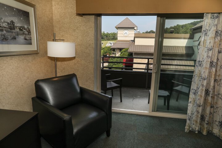 Room 60 of 112
