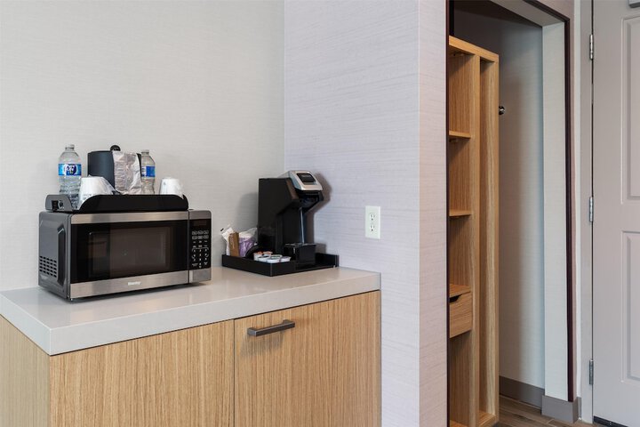 Hilton Garden Inn Auburn