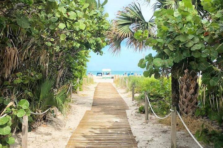 B Ocean Resort Fort Lauderdale Beach