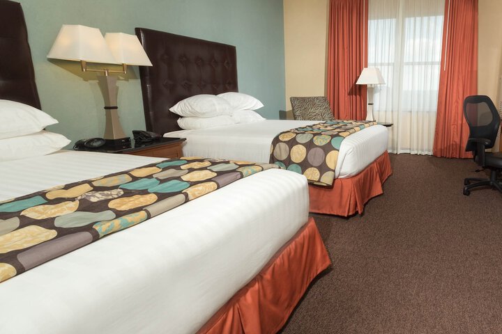 Room 21 of 48