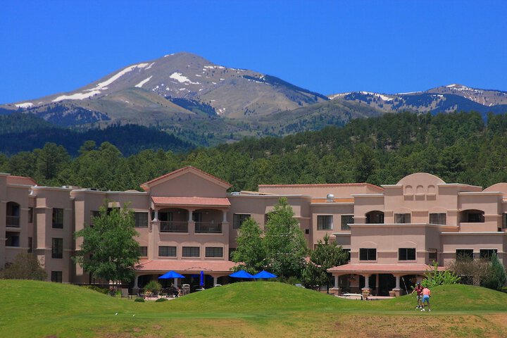 Hotel 2 of 41