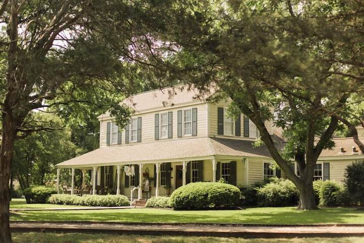 Hodge Podge Lodge