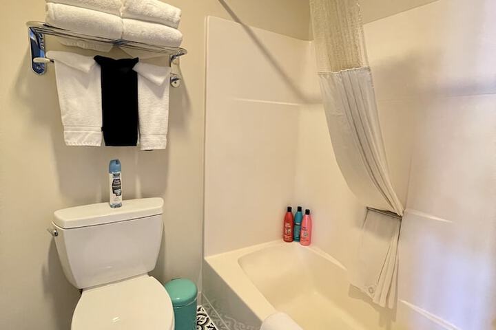 Room 63 of 68