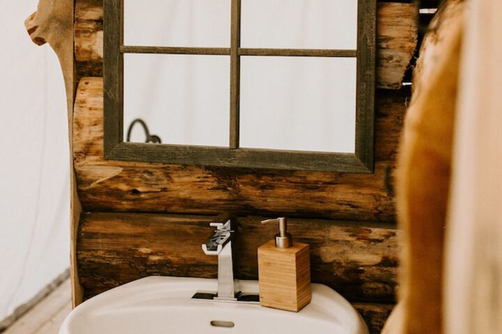Whispering Springs Wilderness Retreat
