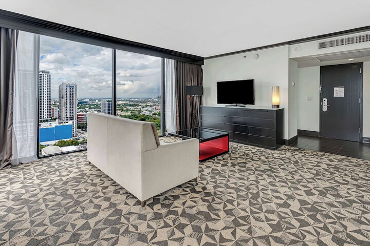 Room 44 of 70