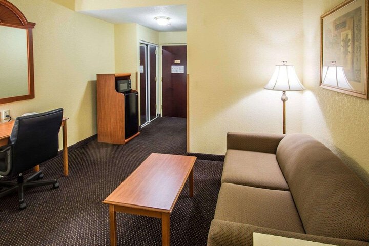 Room 29 of 44
