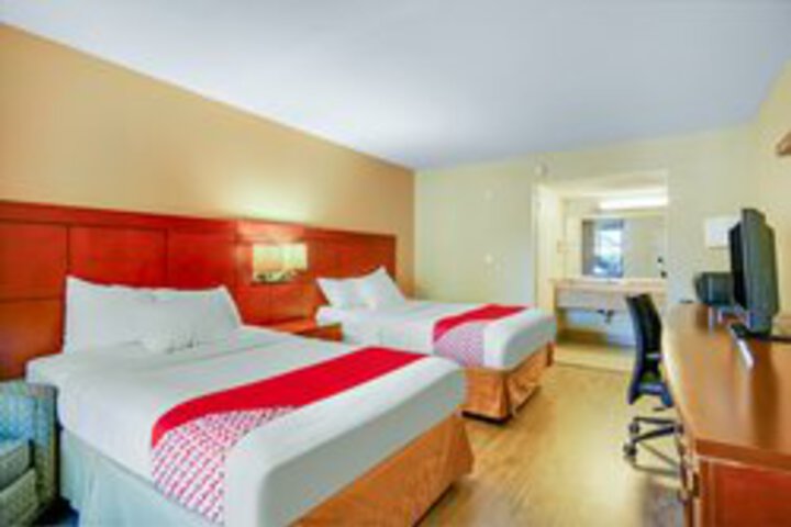 Room 352 of 560