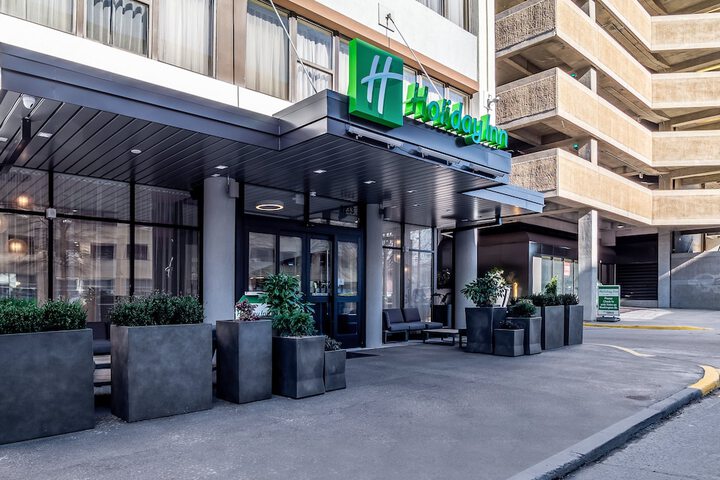 Hotel 2 of 37